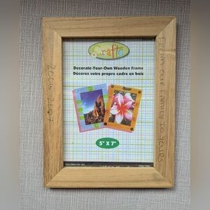 Crafts Decorate-Your-Own Wooden Frame 5" x 7"